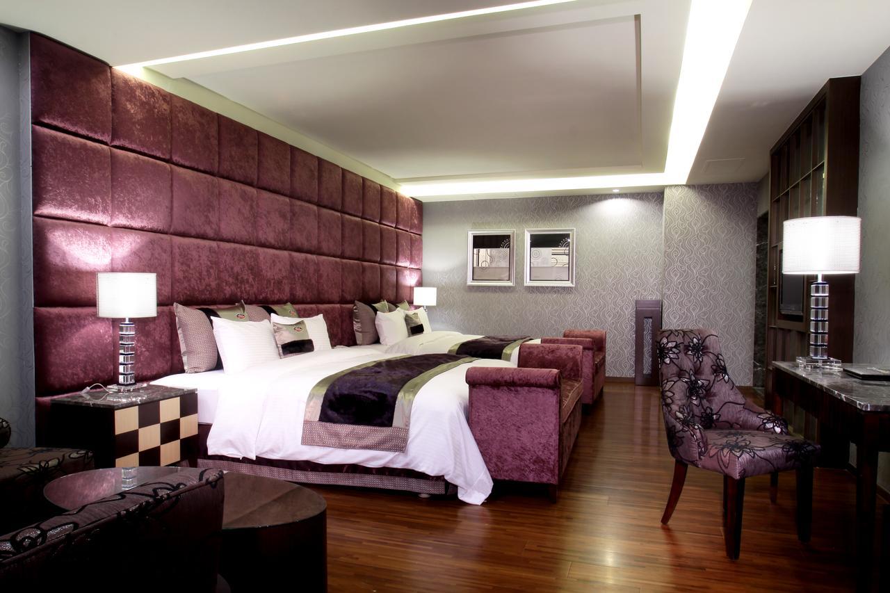 Chuang-Tang Spring Spa Hotel - Deyang Jiaoxi Exterior foto
